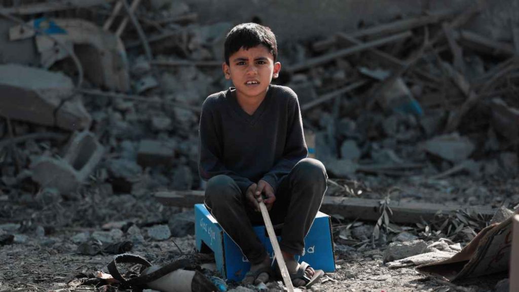 Children from Gaza Arrive in Ireland for Urgent Medical Care children from Gaza for medical care